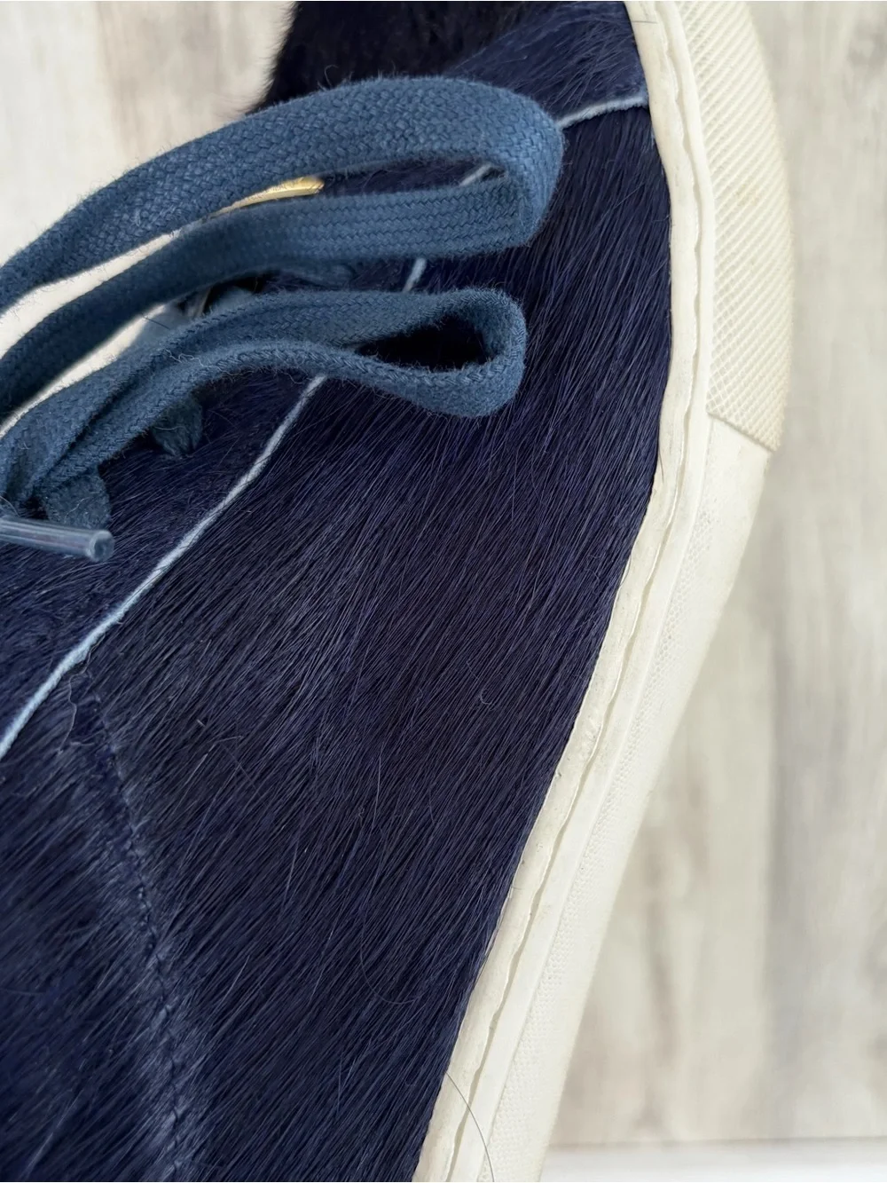 True Religion Blue Fur Sneakers Mens 10 42 Low Top Y2K Funky Club Shoes G
